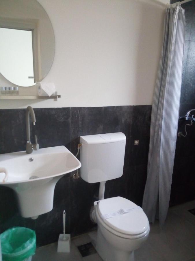 Hunedoara Sport Confort Hotel Экстерьер фото