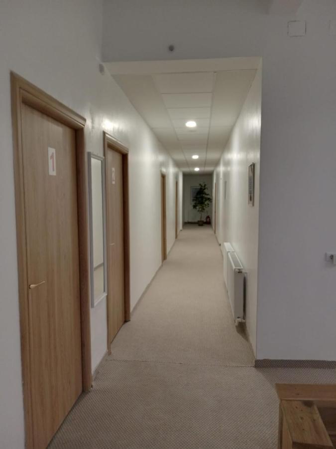 Hunedoara Sport Confort Hotel Экстерьер фото
